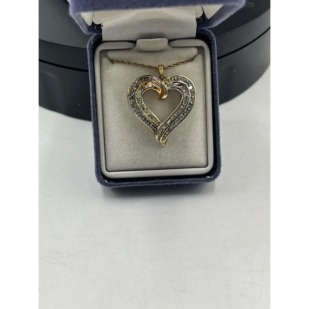 Vintage GTRJ Sterling Silver Vermeil 1/2 cttw‎ Diamond Open Heart Necklace